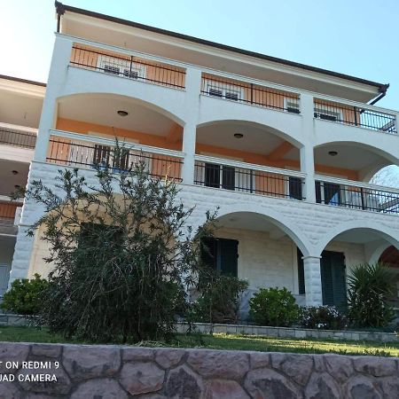 Apartmani Andrea Herceg Novi Bagian luar foto