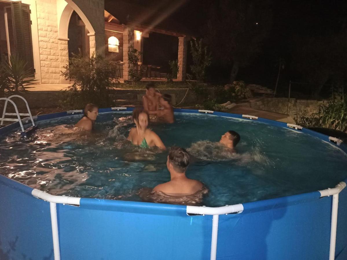 Apartmani Andrea Herceg Novi Bagian luar foto