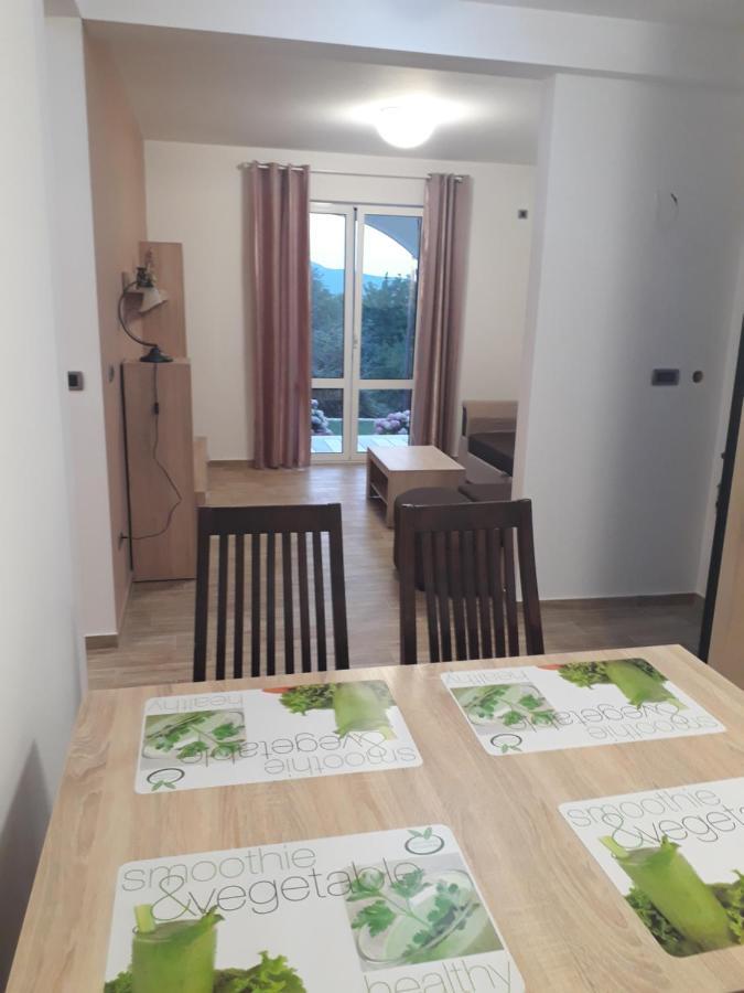 Apartmani Andrea Herceg Novi Bagian luar foto